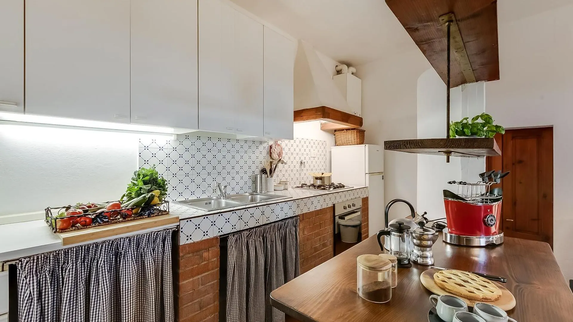 Tuscan Countryside Near Florence - Happy Rentals Impruneta